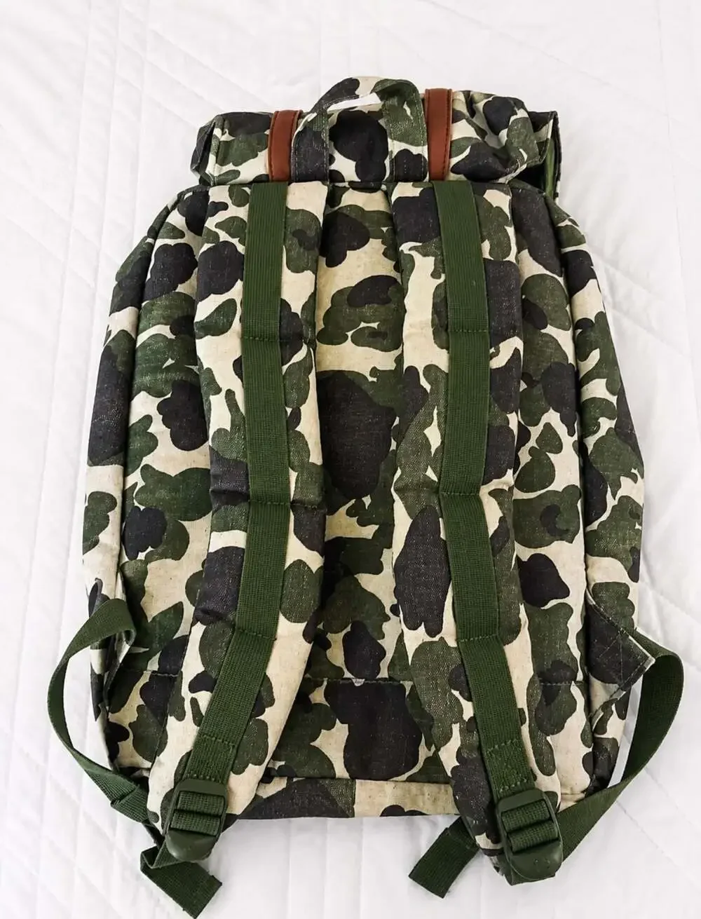 Herschel Retreat Backpack Frog Camo Tan NWOT Laptop Travel School Bag
